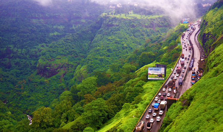 Urbania on rent Mumbai To Lonavala And Khandala 